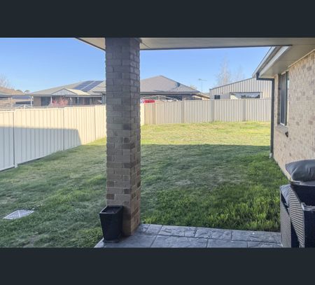 4 Agate Street, Orange, NSW 2800 - Photo 3
