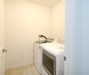 For Lease - 30 Times Square Boulevard Unit# 130, Hamilton, Ontario - Photo 6