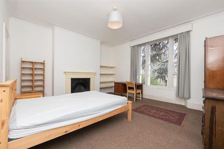 5 bedroom semi-detached house to rent - Photo 3