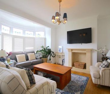 4 bedroom house to rent - Photo 1