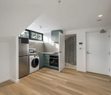 Near new luxury studios just 700m from Ashfield Station | IVY Ashfield - Photo 4