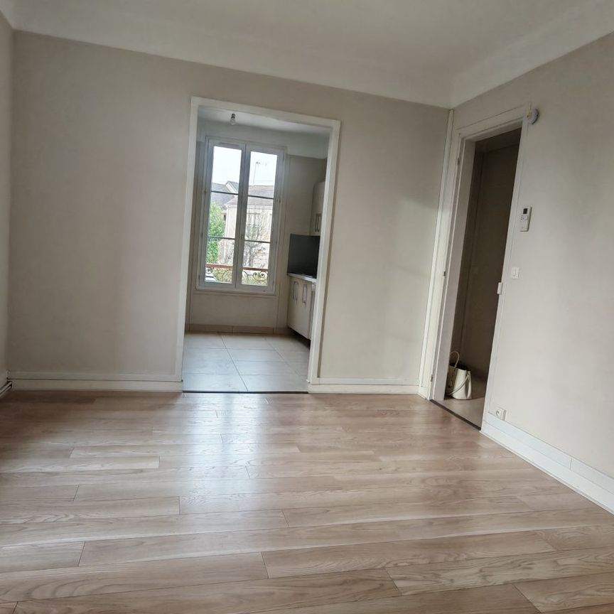 Location Appartement 2 pièces 42m² LES ESSARTS LE ROI 78690 - Photo 1