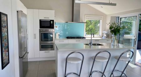 Fully Furnished, Four Bedroom - Photo 3