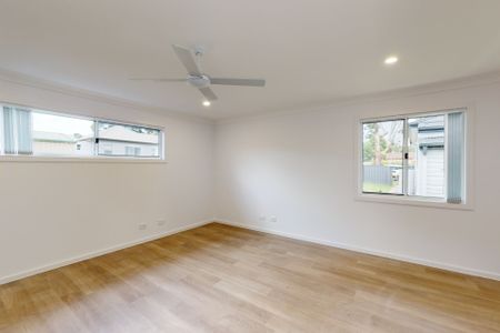 10a Irving Street, Edgeworth NSW 2285 - Photo 4