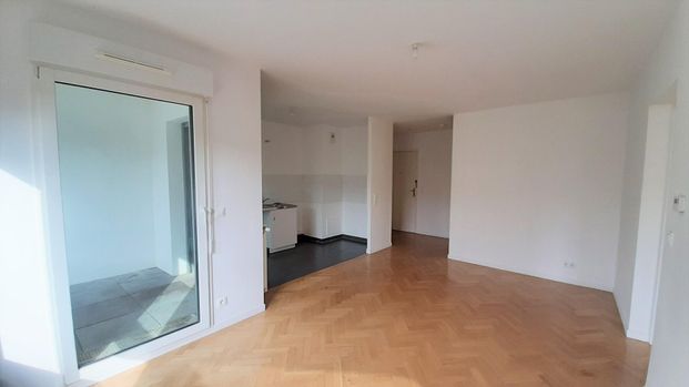 location Appartement T2 DE 44.4m² À VELIZY-VILLACOUBLAY - Photo 1