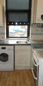 3 Bed - Burdale Place, University, Bd7 - Photo 3