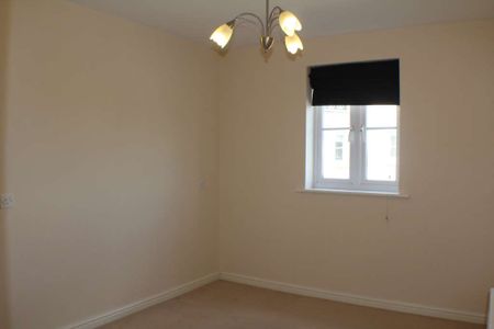 Dainty Grove, Grange Park, NN4 - Photo 2