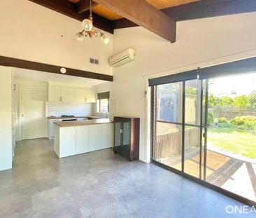 Renovated, Ample Shedding & Great Location! - Photo 4