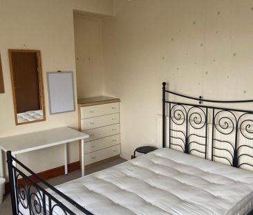 4 bedroom house to rent - Photo 4