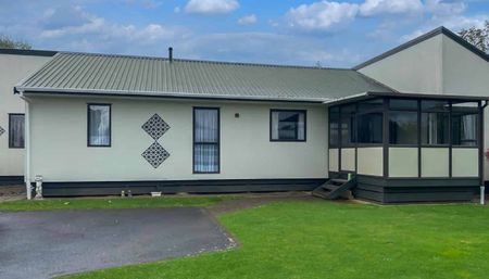 TE AWAMUTU - 3 BEDROOMS - Photo 2