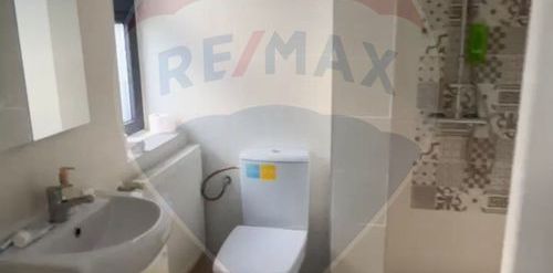 Apartament cu 3 camere de închiriat în zona Calea Sever... - Photo 2