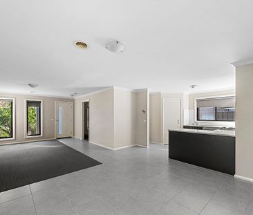 Neat 3 Bedroom Home with open plan living in Epsom - Photo 6