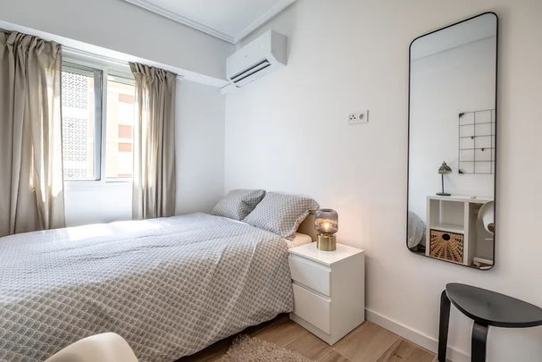 Carrer de Josep Melià Pigmalion, Valencia, Valencian Community 46009 - Photo 1