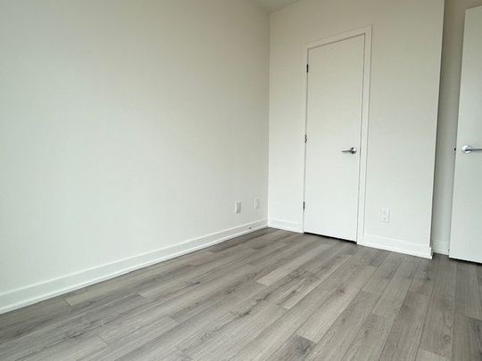 For Lease - 3071 Trafalgar Road Unit# 1007, Oakville, Ontario - Photo 1