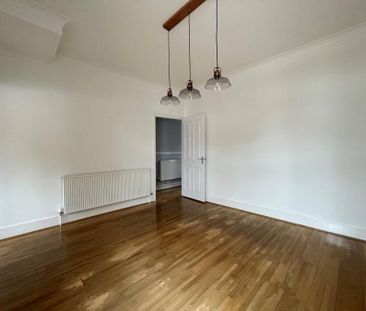 2 bedroom house to rent Bexhill Road, Eastbourne, BN22 - Photo 4