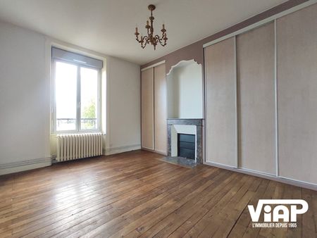 GRAND T2 DE 49 M2 A LIMOGES - Photo 2