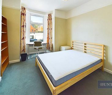 5 bedroom House To Let Total Size: 1680 SQ FT - Photo 5