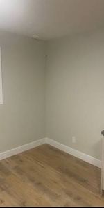 2 Beds 1 Bath - House - Photo 3