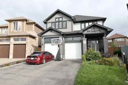 For Lease - 208 Carriage Way, Waterloo, Ontario - Photo 4