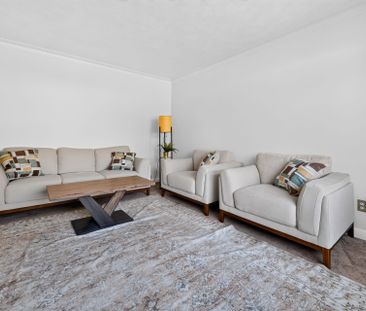 For Lease - 32 Linton Avenue, Ajax, Ontario - Photo 6