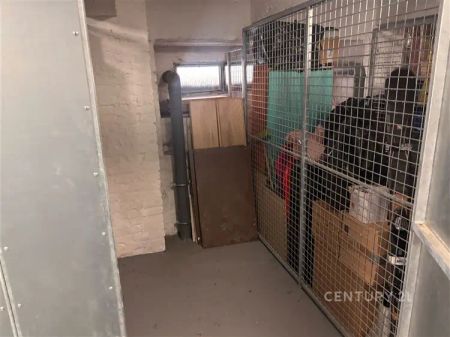 2+kks balkonem, komorou a sklepeme, hned k nastěhování, tramvajová zastávka v pěší dostupnosti - Photo 5