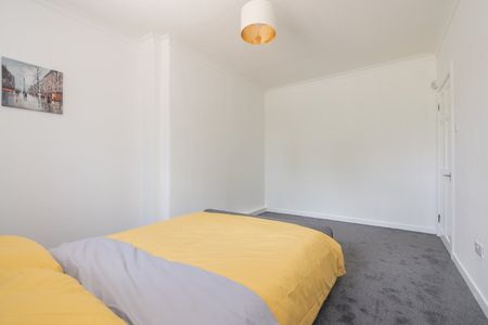 2 Bed Flat, Ferry Road Drive, EH4 - Photo 4