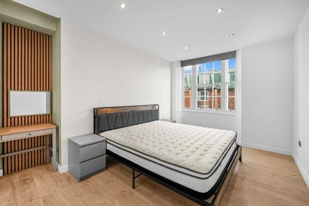 3 bedroom flat to rent - Photo 3