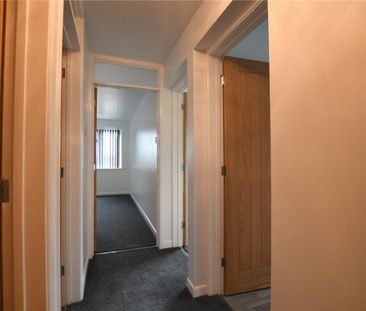 2 Bed Flat To Rent - Photo 3