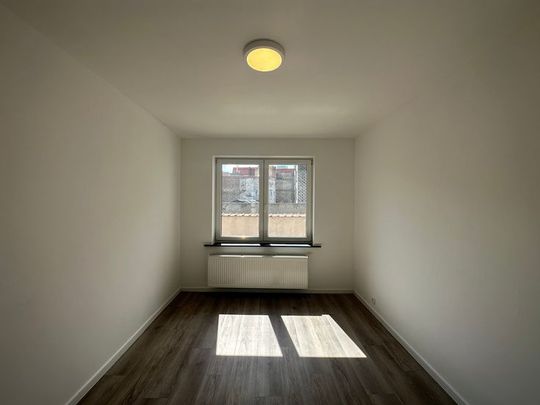 Appartement te huur - Foto 1
