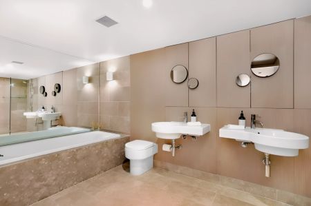 104/152 Campbell Parade,Bondi Beach,New South Wales 2026, Sydney - Photo 5