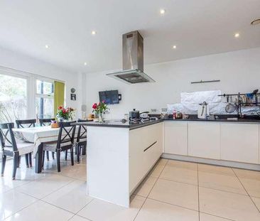 Wilkes Close, Mill Hill East, NW7 - Photo 5