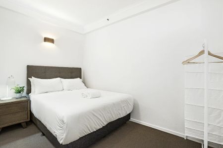 Unit 1731/474 Flinders Street, - Photo 2