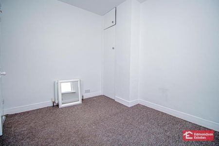 75 Clarence Street, Ballymena, BT43 5DR - Photo 2