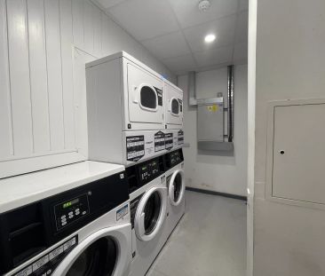 Gold Accessible Studio - Photo 6