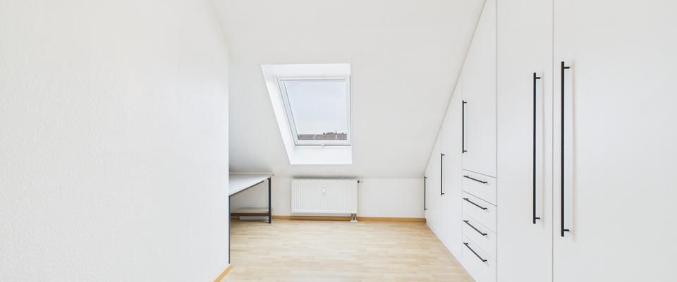 Äußerst attraktive 4-Zimmer-Maisonette mit Südbalkon, TG-Stellplatz und Ausstattungshighlights. - Photo 1