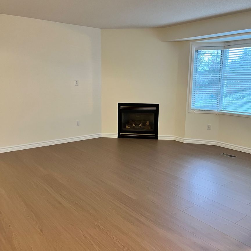 For Lease - 490 Veterans Drive Unit# 34, Barrie, Ontario - Photo 1