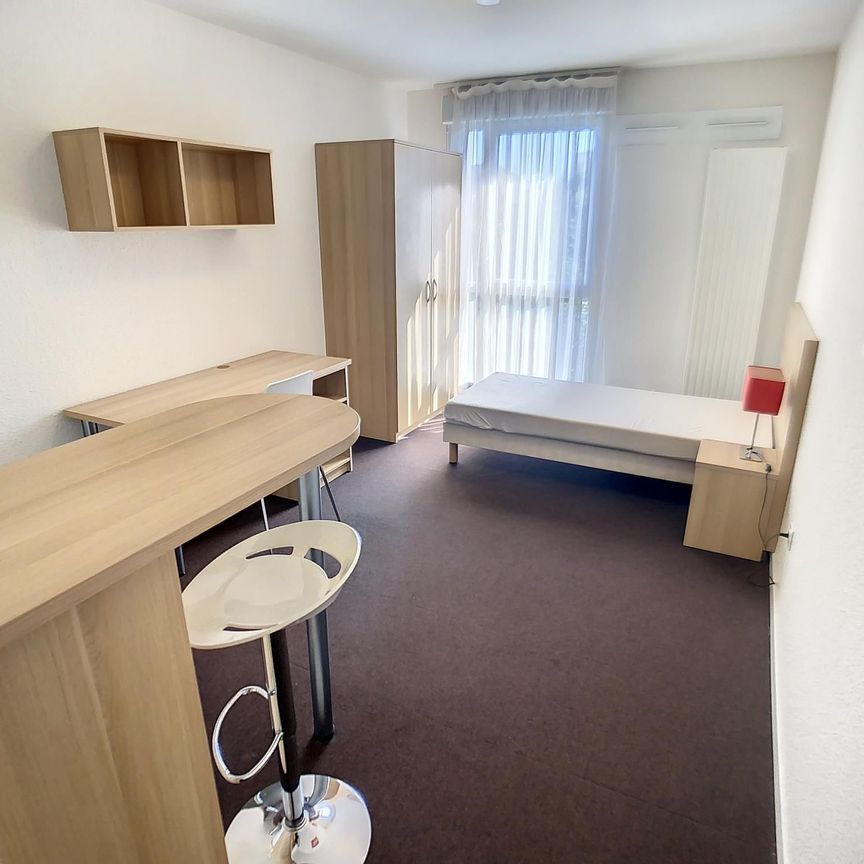 Location Appartement 1 pièce 21m² TROYES 10000 - Photo 1