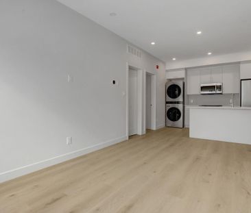 For Lease - 137 Marquette Avenue Unit# 3, Vanier and Kingsview Park... - Photo 3