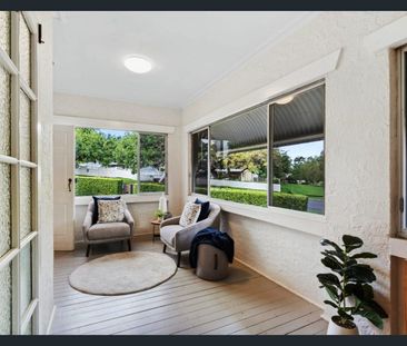Charming Coorparoo Cottage with Big Backyard - Photo 1