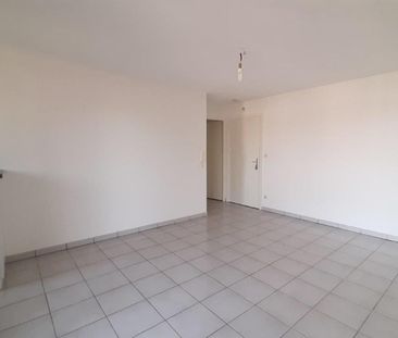 location Appartement T2 DE 39.17m² À SEILH - Photo 6