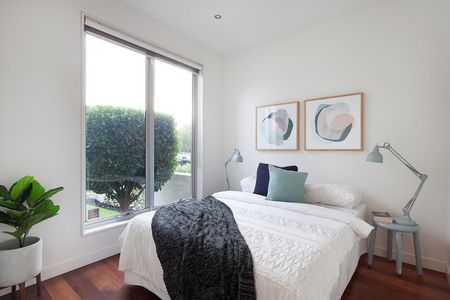 26a Walsh Street, Ormond VIC 3204 - House For Rent | Domain - Photo 2