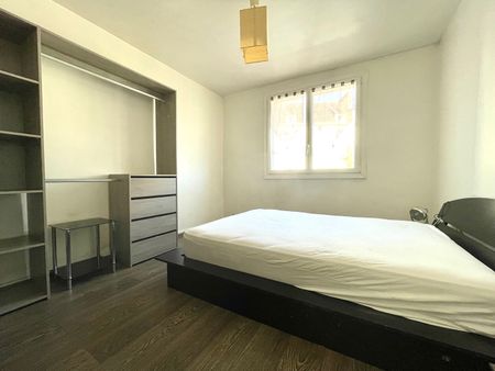 T2 MEUBLÉ - SECTEUR KERBONNE - 51.61 m² - Photo 4