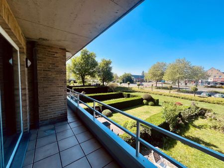 Appartement met 1 slaapkamer, terras en staanplaats - Photo 4