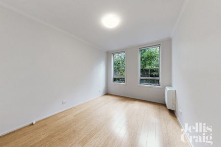 18/3 Sovereign Point Court, Doncaster - Photo 2