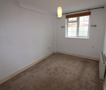 3 bedroom maisonette to rent - Photo 5