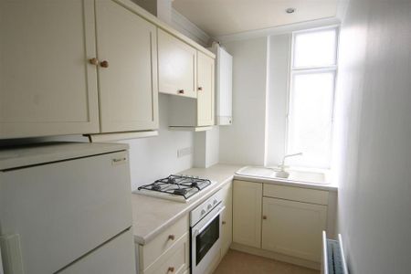 Studio to rent - Photo 4