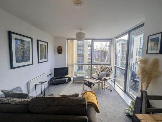 1 bedroom flat to rent - Photo 1