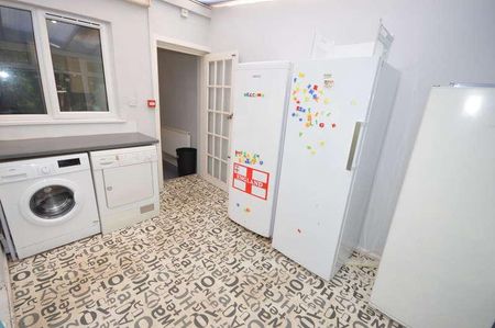 Bryanstone Road, Bournemouth, BH3 - Photo 3