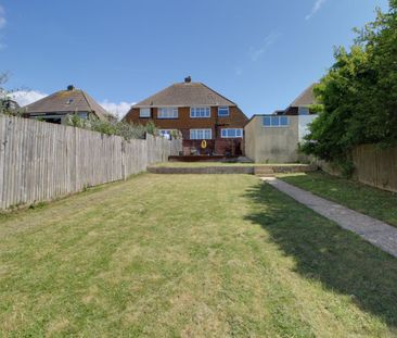 3 Bedroom - Photo 6