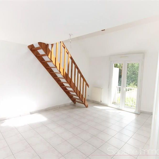 Location T5 Duplex Rennes Cimetière de l'Est - Photo 1